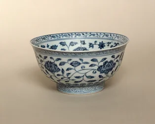 Ciotola blu e bianca Ming, marchio Hsuan-te (1426-35)