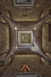 Palermo, Palazzo Reale o Palazzo dei Normanni, Torre Joharia, Sala dei Venti: cuspide in legno con la Rosa dei Venti (Rosa dei Venti) al centro Vista zenitale