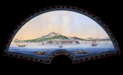 Modello di ventaglio di carta con un dipinto a guazzo raffigurante le destinazioni del Grand Tour, solitamente un viaggio pratico compiuto in gioventù da artisti e intellettuali del XVIII e XIX secolo nei paesi mediterranei per la loro istruzione e il