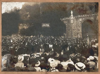 Pellegrinaggio di Lourdes (foto b/n)