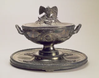 Zuppiera e piatto del Servizio Saltykov, di Robert Joseph Auguste, Parigi