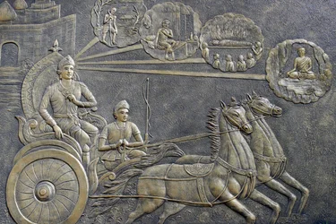 La vita del Buddha, Siddhartha Gautama, Il principe Siddhartha chiede a un auriga di portarlo in una serie di viaggi attraverso la campagna