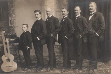 Sestetto Schrammel non identificato, c.1910 (foto b/n)