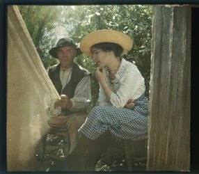 Vandea pittoresca: La lezione di rete, agosto 1919, Longeville, Francia - Autochrome anonimo