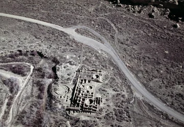 Veduta di un antico insediamento degli Anasazi, Parco storico nazionale della cultura Chaco, Chaco Canyon, Nuovo Messico, Stati Uniti d