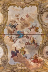 Vista della volta con affresco della Sala dei Teatini, Chiesa di San Vincenzo, Piacenza, Emilia-Romagna, Italia