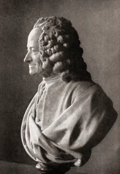 Voltaire, da La Storia della Filosofia, pubblicato nel 1926