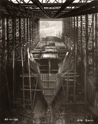 Inizio dei lavori di costruzione del ponte principale del 
