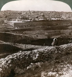 Gerusalemme, vista da sud-est, mostrando il sito del tempio, Palestina, 1900s