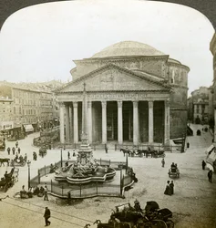 Il Pantheon e la Piazza della Rotonda, Roma, Italia