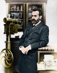 Alphonse Bertillon (1853-1914), criminologo francese che ha creato l