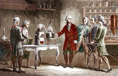 Antoine Laurent Lavoisier (1743-1794) esegue la decomposizione dell