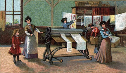 Macchina stiratrice. Cromolitografia della fine del XIX secolo.