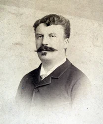 Ritratto di Guy de Maupassant