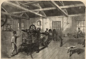 Telegrafia: fabbricazione del cavo transatlantico nello stabilimento Glass, Elliot and Company a East Greenwich (Inghilterra). Incisione in "The Illustrated London News" del 14 marzo