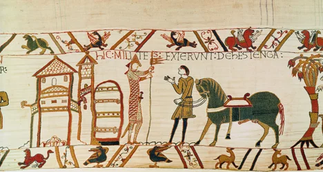 La porta di Hastings si apre per i Normanni per marciare contro Harold, Arazzo di Bayeux