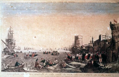 Veduta della città e del porto di Tunisi nella barbarie sul Mar Mediterraneo - Pirati catturati che arrivano al porto de La Goulette a Tunisi. Incisione del XVIII secolo