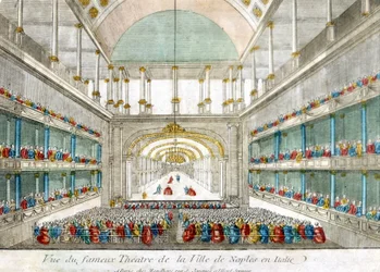 Veduta del famoso teatro della città di Napoli in Italia
