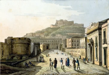 Veduta della strada del molo e del Castel Sant