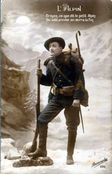 Cartolina della prima guerra mondiale, cacciatore di alpini. "Credete a quello che dice il piccolo alpino, il militarismo vedrà la fine". (foto)