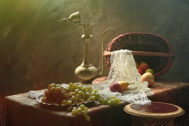 Natura morta con frutta abbondante