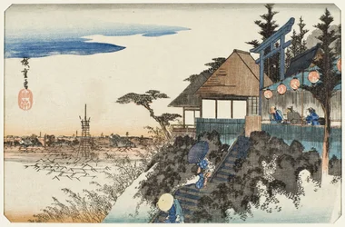 Pendio orientale presso il santuario Kanda Myōjin