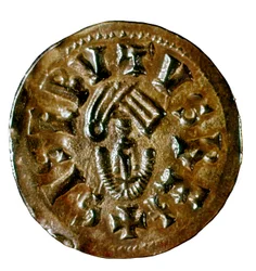 Tremissis (o triens) del re Sisenando, coniato a Caesaraugusta (Saragozza), Spagna, VII secolo (moneta)