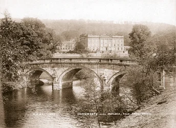 Chatsworth House e il ponte sul fiume Derwent, Derbyshire