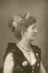 Lady Carew, cortigiana