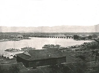 Il fiume Min e il grande ponte, Foochow, Cina, 1895
