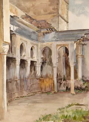 Cortile con archi a ferro di cavallo
