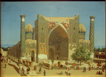 Madrasa Shir-Dor sulla piazza Registan a Samarcanda