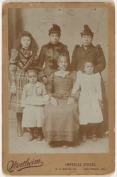 Ritratto di famiglia, c. 1895 (foto)