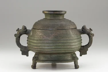 Vaso (Kuei) con coperchio, IX-VIII secolo a.C.