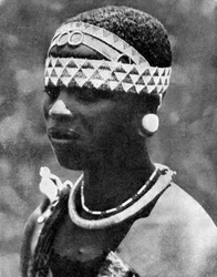 La moglie di un capo Angoni, Mozambico, Africa
