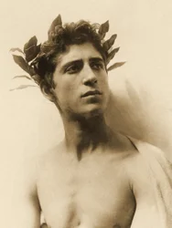 Studio di un ragazzo con una corona, Sicilia, c.1898