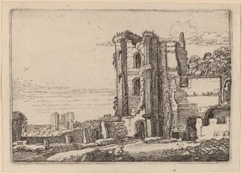 Torre in rovina a destra del centro