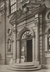 Porta, The Guildhall, Worcester