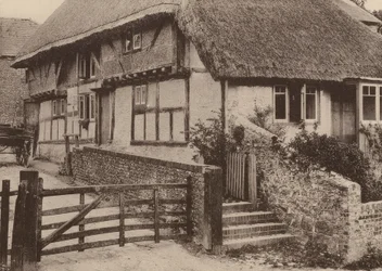 Cascina, Bury, West Sussex