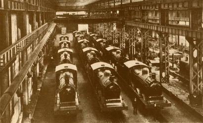 Locomotive pronte per la spedizione oltremare, c1930