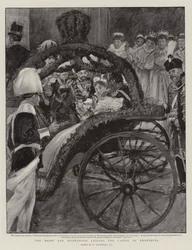 La sposa e lo sposo che lasciano il castello di Ehrenburg