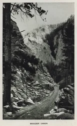 Canyon del Colorado: Boulder Canon