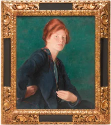Una donna dai capelli rossi