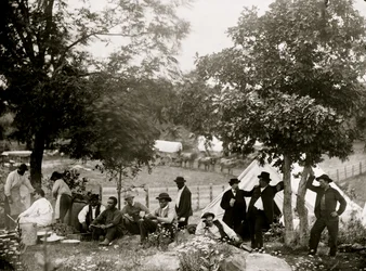 Gettysburg, Pennsylvania. Campo del capitano [John J.] Hoff. 1865 (foto)