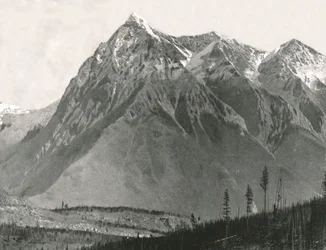 Le Montagne Rocciose: Chancellor Peak, Leanchoil, Canada, 1895