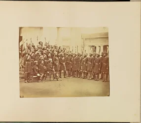 [Ritratto di gruppo di militari].