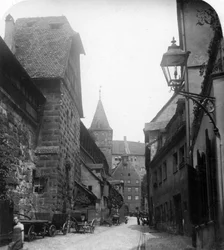 La Porta del Tiergartnertor, Norimberga, Germania, c1900
