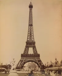 Torre Eiffel, Esposizione di Parigi