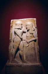Stele raffigurante Menelao ed Elena