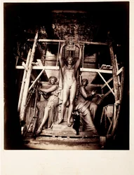 Scultore Amié Millet con Apollo che incorona la danza e la poesia, modello in gesso a grandezza naturale per bronzo